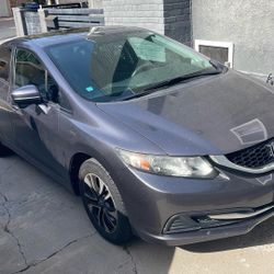 Honda Civic Ex With Only 07,228 Original Miles .! No Accident, No Scratcher No Dents .! In Perfect Condition. !!