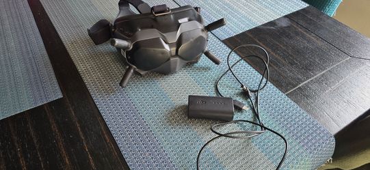 DJI Goggles V2