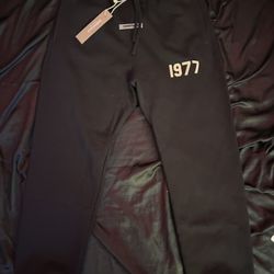 Essentials Sweatpants 