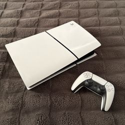 PS5 Slim