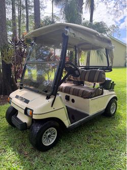SUPER CLEAN 48 VOLT CLUB CAR GOLF CART!! RUNS AND DRIVES GREAT!