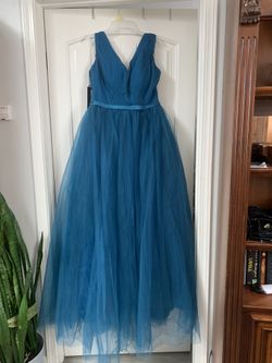 Ball Gown Style Prom Dress: Size 14 (US)
