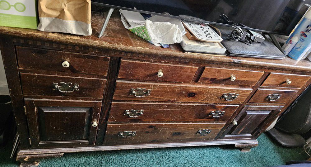 FREE - Ethan Allen Dresser and Matching End Tables