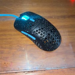 gaming mouse 