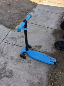 !! Boys Scooter