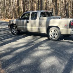 2004 Chevrolet Silverado 1500