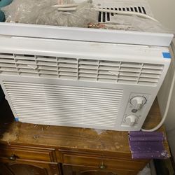 G.E.. Window Ac 