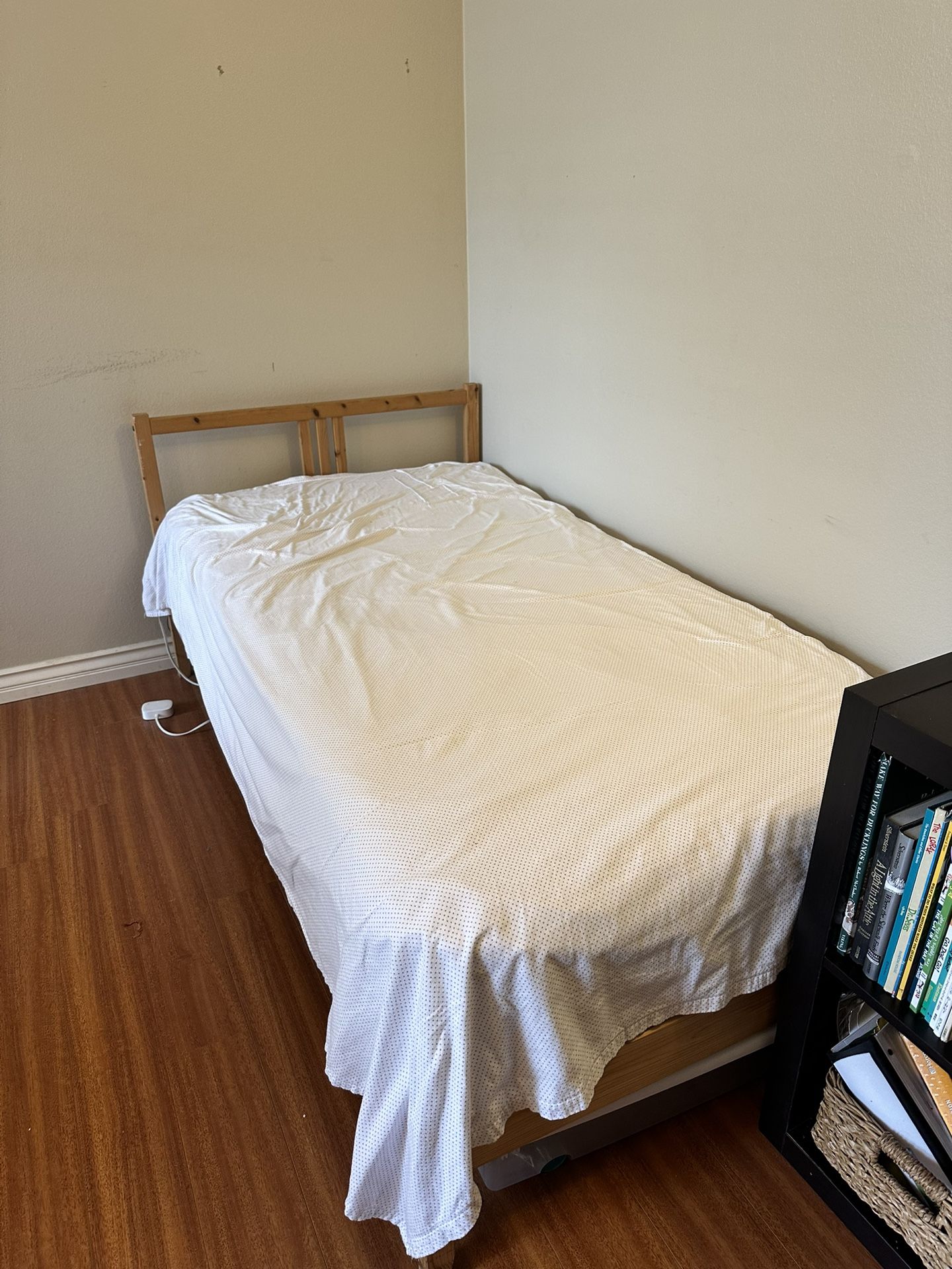 Twin Size Wood Bed Frame