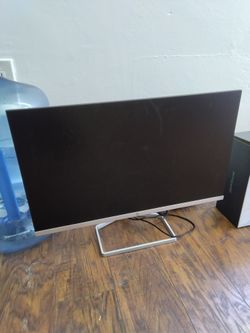 22' HP Flat screen Monitor
