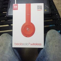 Beats Solo³ Wireless Special Edition