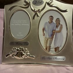 25th anniversary Frame