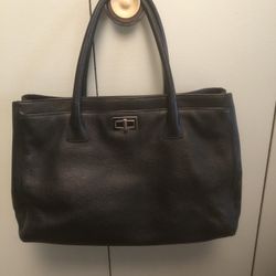 Chanel Authentic Classic  Leather Tote