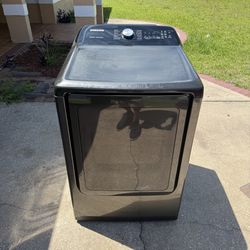 Samsung Dryer – Black Stainless – Excellent Condition