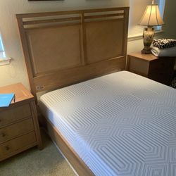 Queen Bamboo/Cane Bed Frame -REDUCED!!