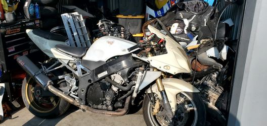 Suzuki Gsxr (contact info removed) Parts