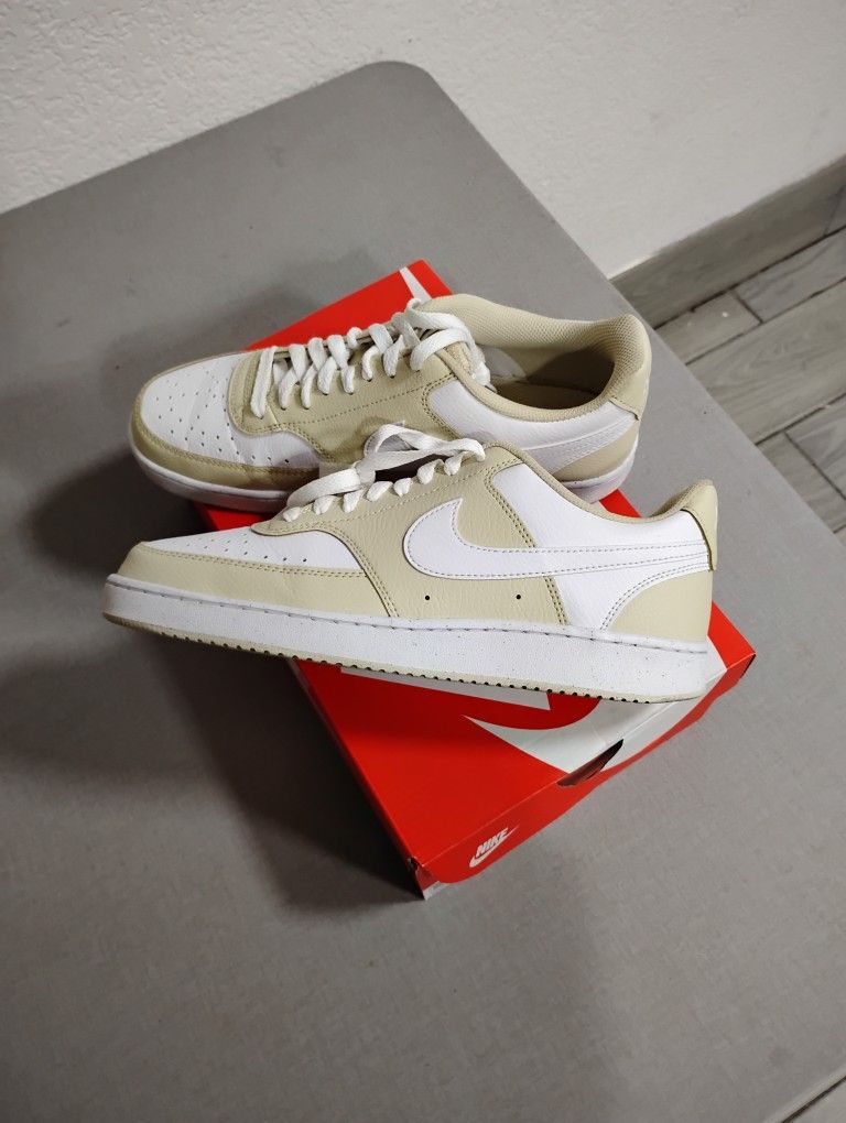 Nike Court Vision Low