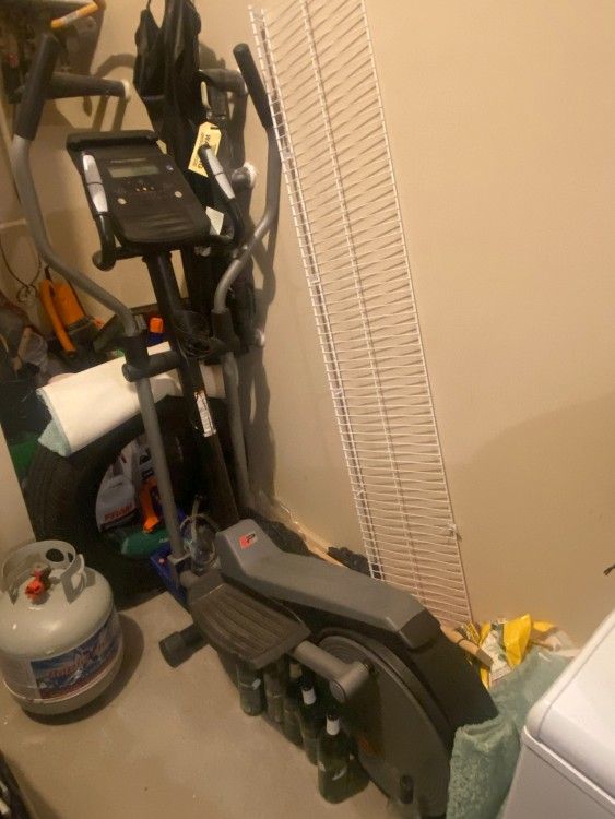 Free Elliptical 