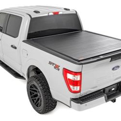 Ford F150 Rough Country RC Hard Roll Up Bed Cover