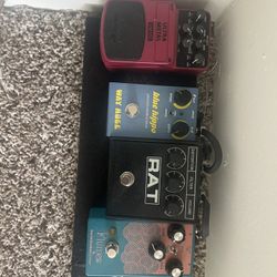Pedaltrain Nano with MXR Mini ISO Brick Power Supply