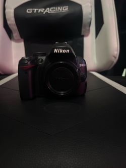 Nikon D3000 Photography Camera
