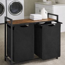 Hamper In Great Condition!