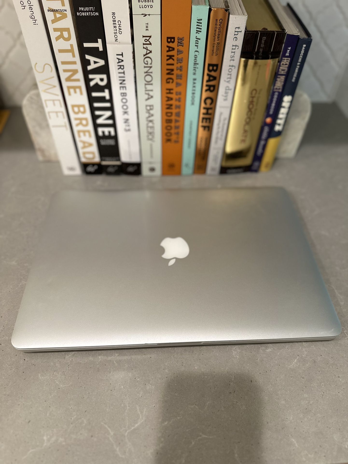 MacBook Pro 15” Retina (2015) - 1TB SSD - 8GB RAM