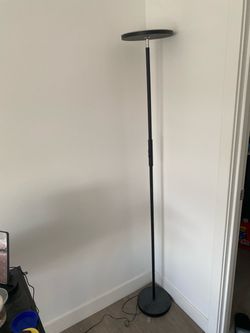 Floor lamp