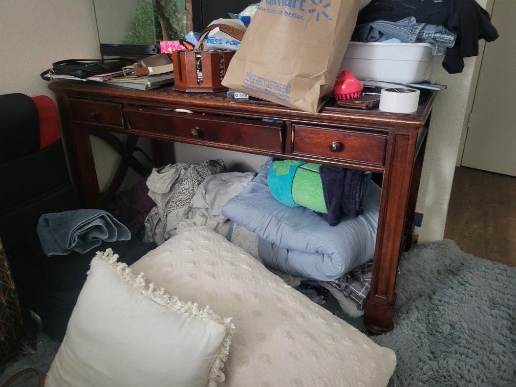 Solid Wood Desk ( Not The Clutter On Top Of It)