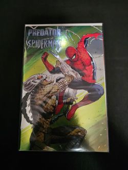 Predator Vs Spider-Man #1 variant foil cover Near Ment.