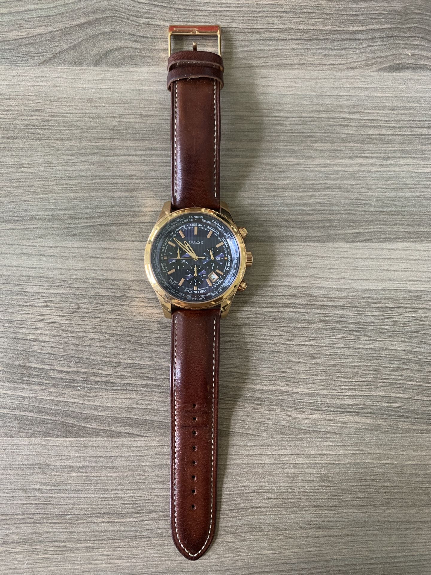 Men's GUESS Watch (Model: U0500G1)