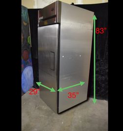 1 Door Refrigerator True TG1R-1S-HC Upright Reach