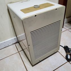 DeHumidifier (in Perfect Working Condition)