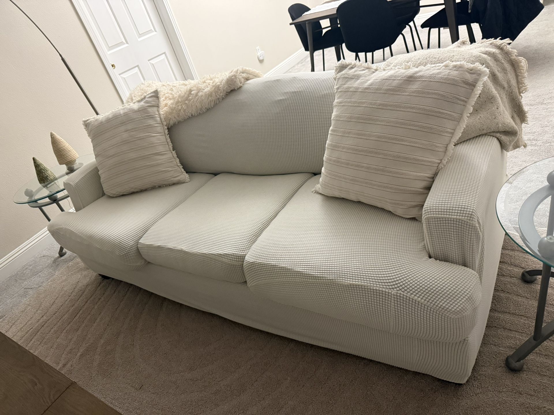 FREE COUCH- pick up only 