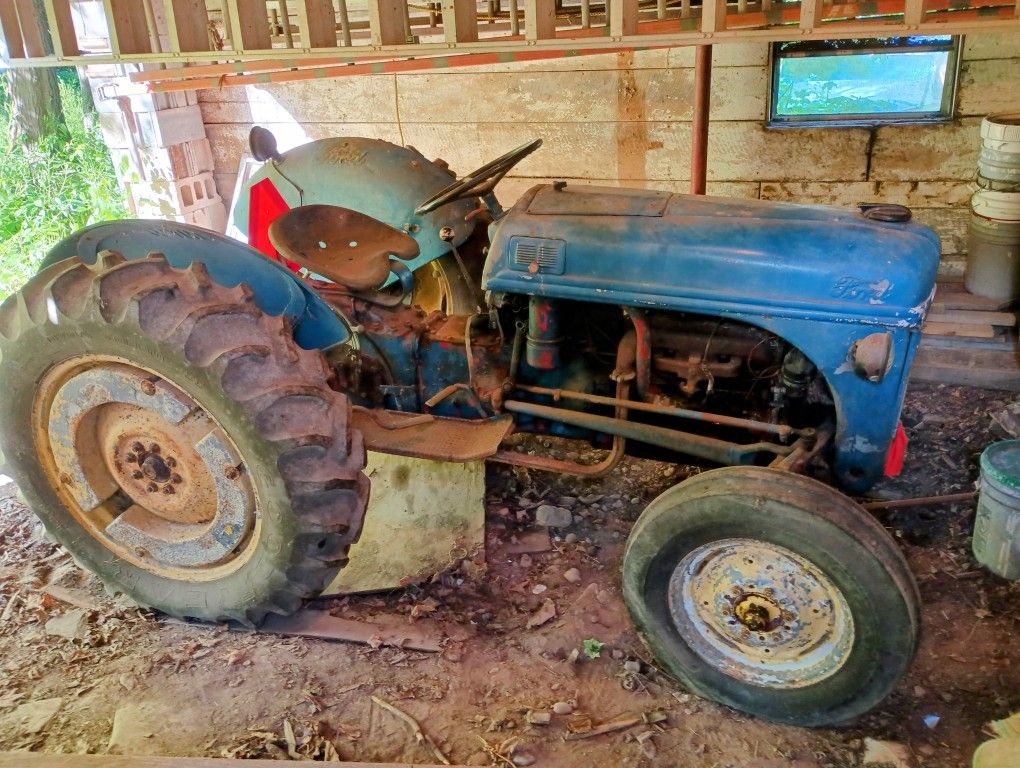 1952 8N Ford Tractor 