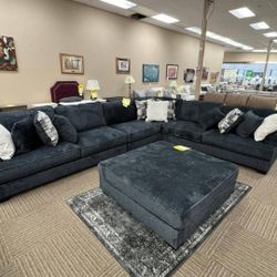 Lavernett Charcoal 4-Piece Sectional Couch & Ottoman 