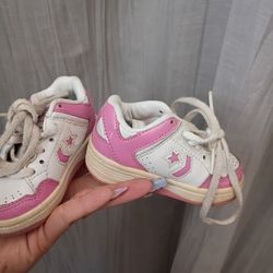 Converse Pink And White 4c