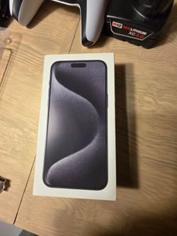 iPhone 15 Pro Max (Unlocked) 1TB