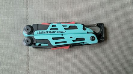 Leatherman Signal Multi-tool Pliers
