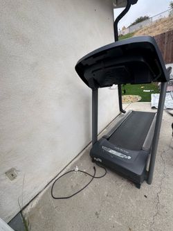 Free treadmill