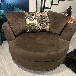 Oversized Swivel Accent chair