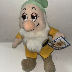 Walt Disney Bashful Plush 7”