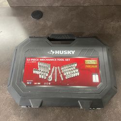 Husky 52-Piece 1/2 in. Drive Mechanics Tool Set - 1005 923 013