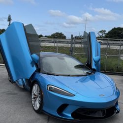 2022 McLaren GT