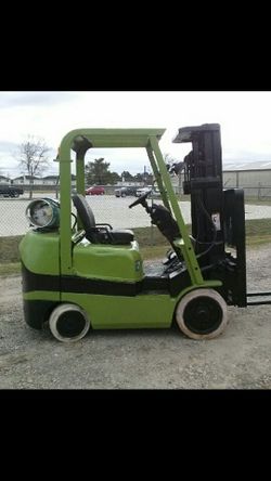 Forklift