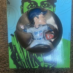 Shohei Ohtani Bobble Head Pitching 9/10/25