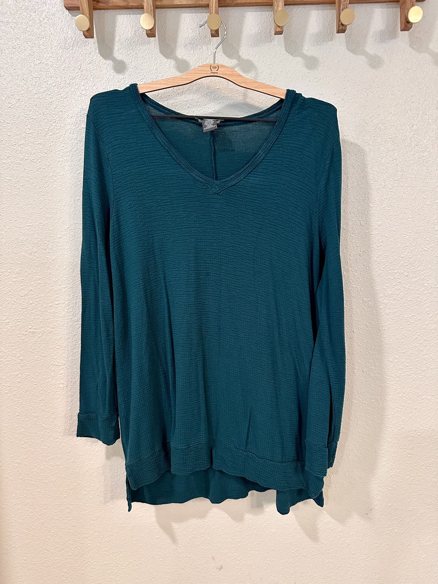 Adrianna Papell teal v-neck tunic