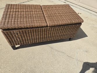 All Weather Wicker Storage Lifting Deck Box