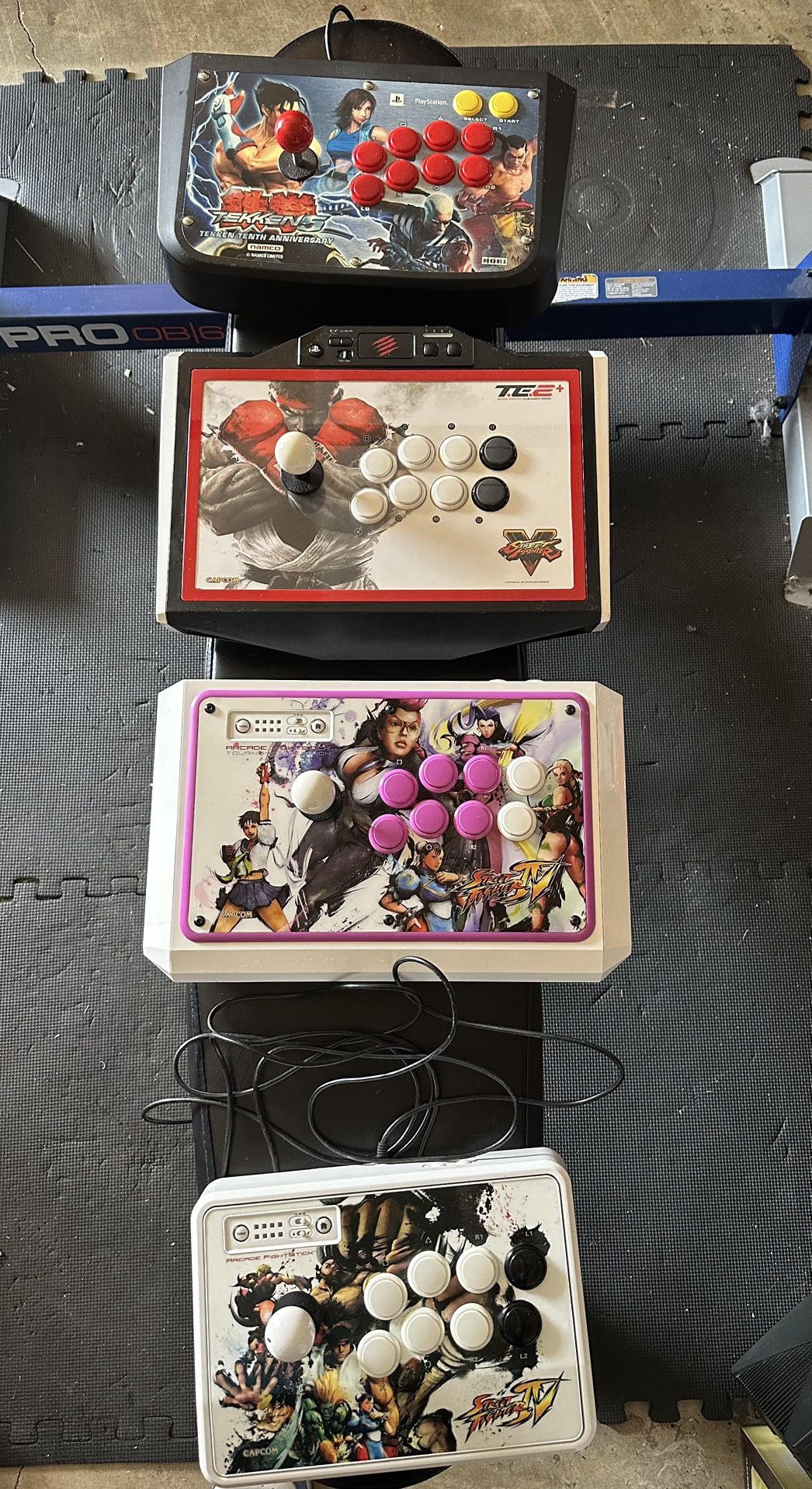 Mad Catz Fighting Sticks For PS3/PS4