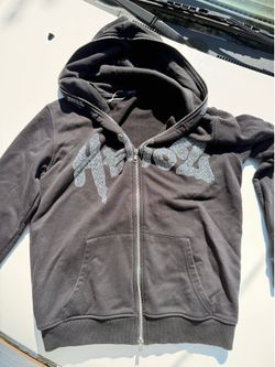 Heroz Brand Jeans size 32 and hoodie size M