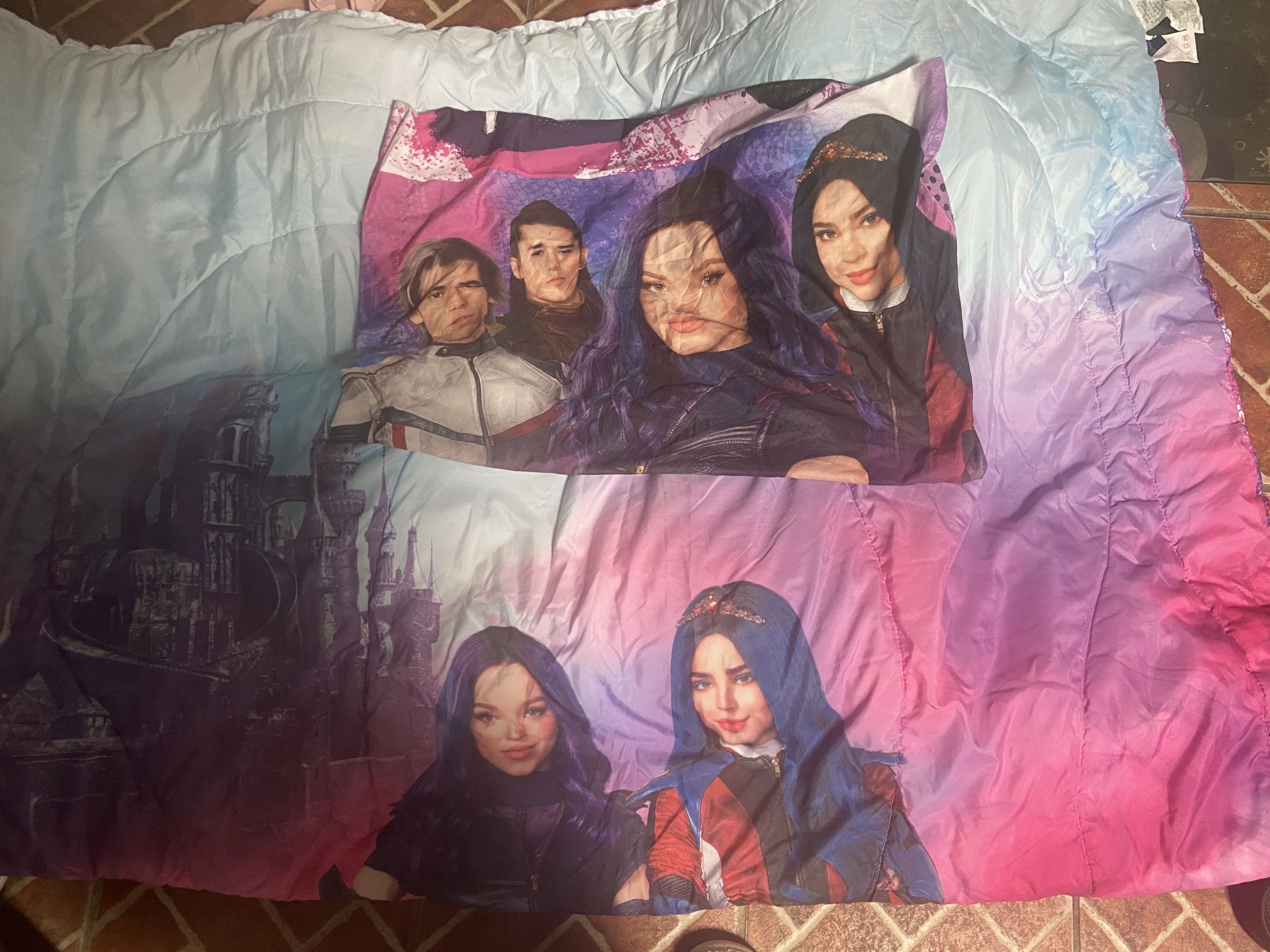 Descendants Twin Size Comforter